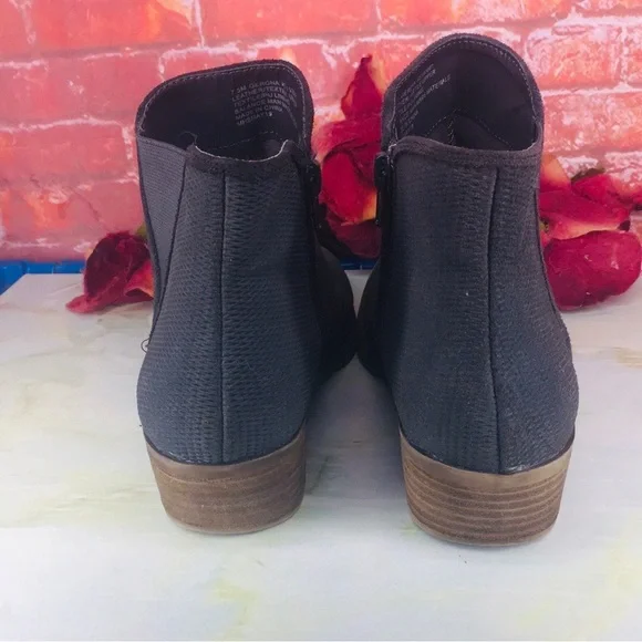 Kensie Gerona Gray Perforated Suede Ankle Boots - Picture 7 of 10